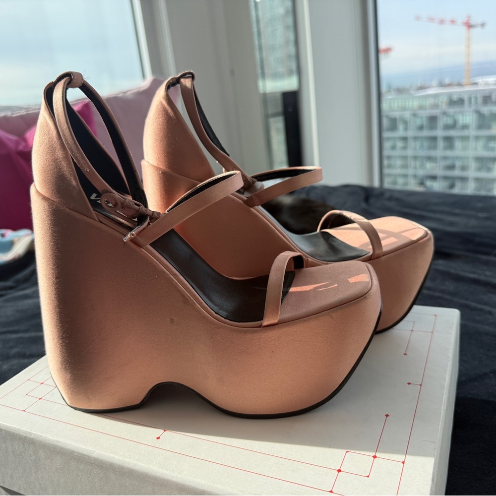 Champagne Satin Platform Wedge
Sandal 160mm
